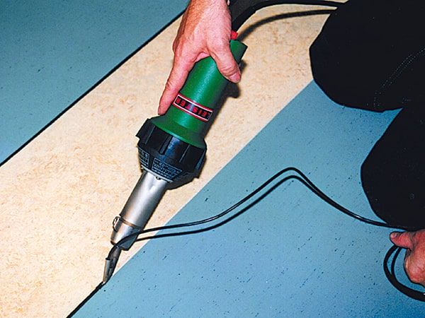 Фен для сварки линолеума