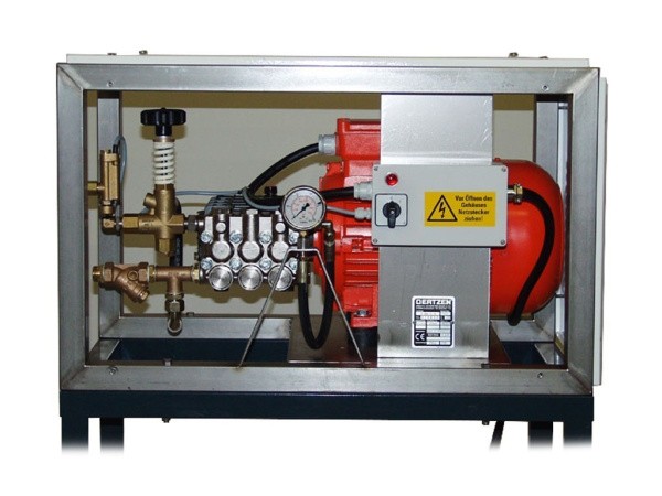 OERTZEN S 334 VA АВД  со снятой передней панелью OERTZEN S 334 VA АВД  со снятой передней панелью